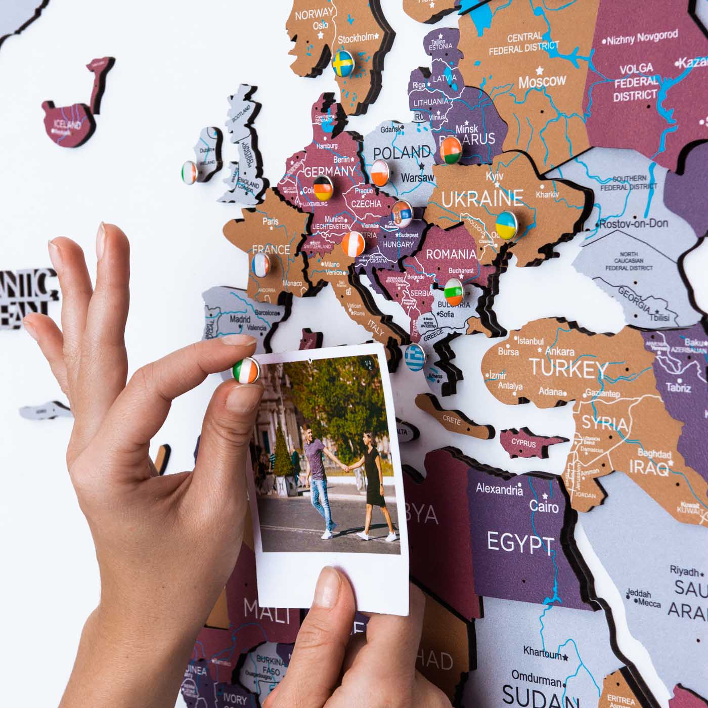 3D Wooden World Map Rodeo by EnjoyTheWood
